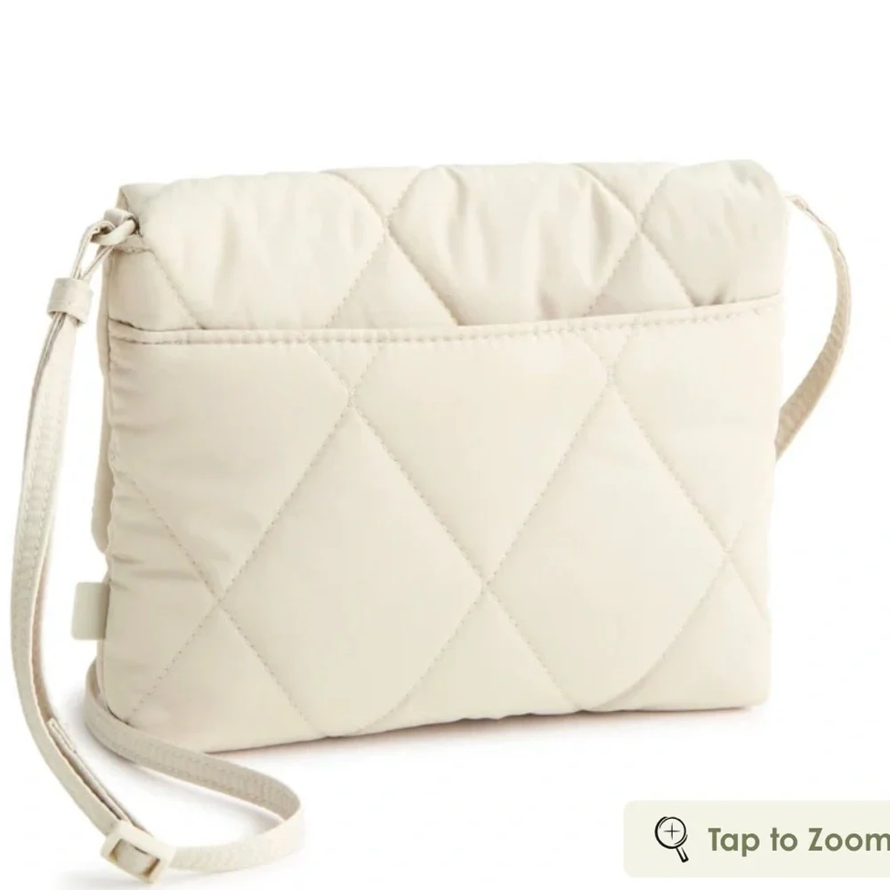 Vera Bradley Cream Quilted Flap Crossbody Bag. - Picture 2 of 5